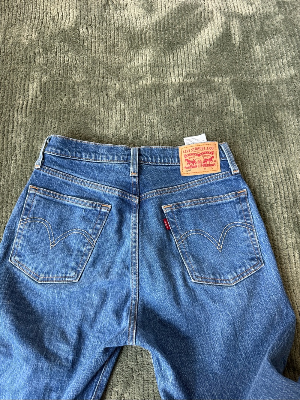 LEVIS 501 Jeans - Picture 4 of 6